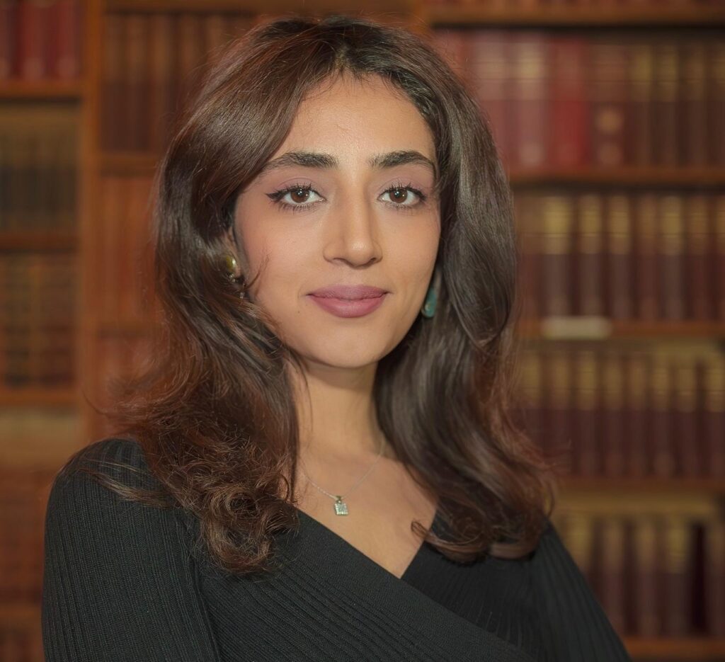 Samia Mehraj headshot.